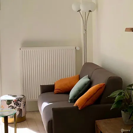 펜션 Vakantiehuis For 12 People